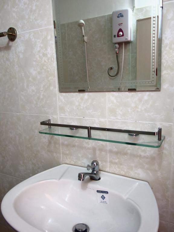 B52 Hostel Phnom Penh Room photo