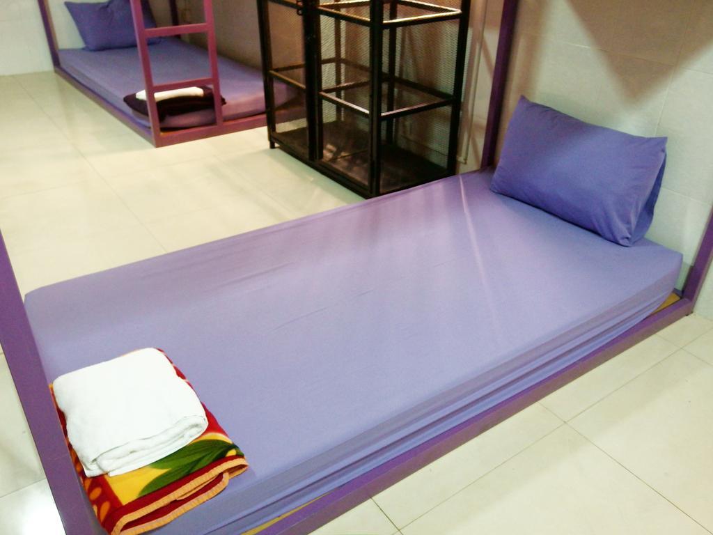 B52 Hostel Phnom Penh Room photo